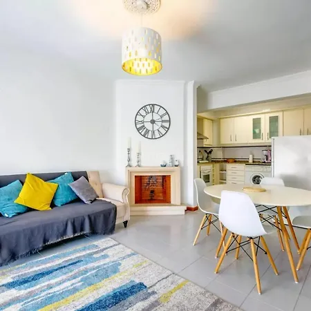 Apartment Marques *